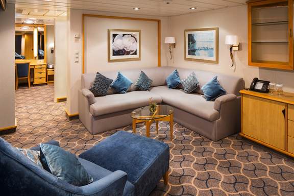 Ship accomodation